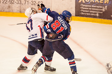 Image showing Hockey with the puck, 