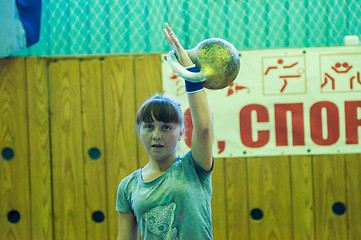 Image showing The girl in the kettlebell sport