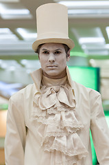 Image showing Living statue