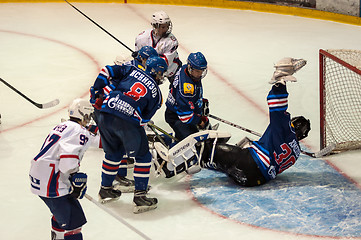 Image showing Hockey with the puck, 