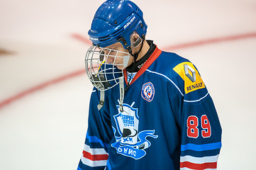 Image showing Hockey with the puck, 