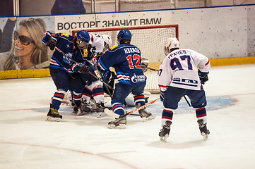 Image showing Hockey with the puck, 