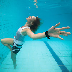 Image showing Underwater in a pool