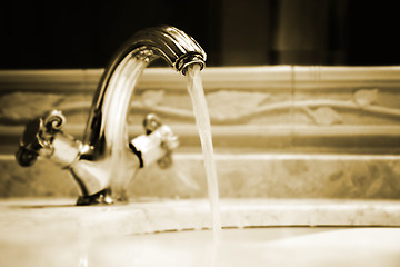 Image showing Hotel bathroom