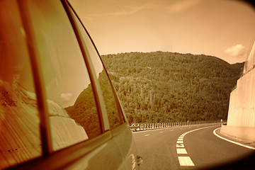 Image showing Car mirror reflection