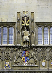 Image showing University of Cambridge, Trinity college, statue of king Henry V