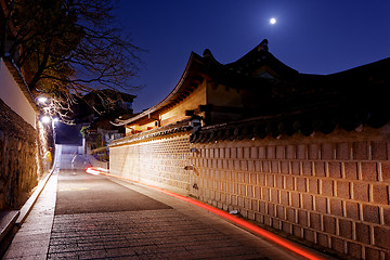Image showing Bukchon Hanok historic district in Seoul, South Korea.