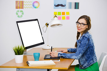 Image showing Casual businesswoman 