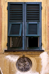 Image showing green wood venetian blind  in portofino