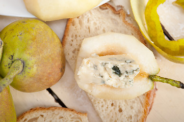 Image showing cheese and pears