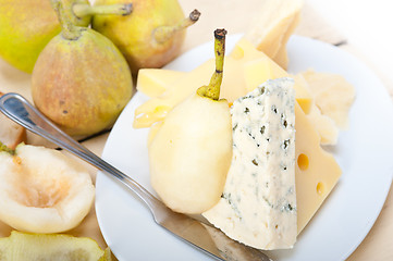 Image showing fresh pears and cheese