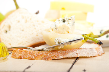 Image showing cheese and pears