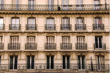 Image showing Paris windows