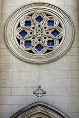 Image showing sculpture glass and a cross