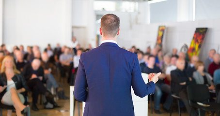 Image showing Speaker at Business Conference and Presentation.