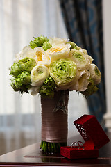 Image showing Bouquet of white roses