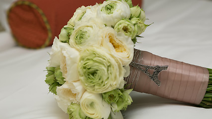 Image showing Bouquet of white roses