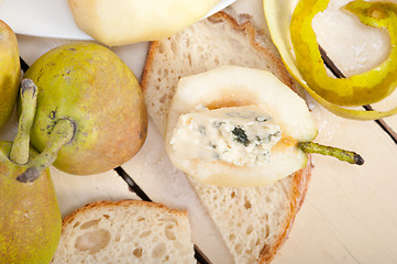 Image showing cheese and pears