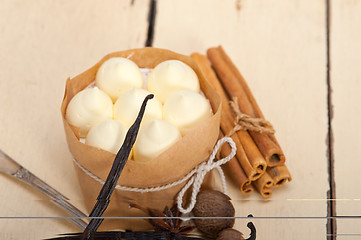 Image showing vanilla and spice cream cake dessert