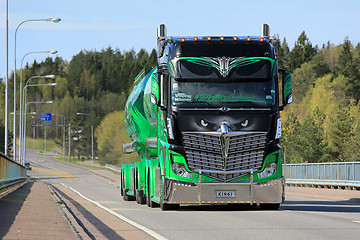 Image showing Show Truck Mercedes-Benz Actros 2551  Highway Hero