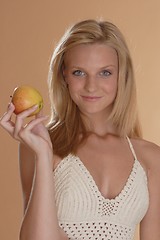 Image showing Woman with apple