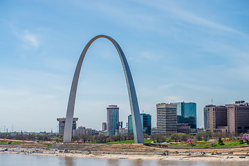 Image showing saint louis missouri downtown at daylight