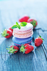 Image showing strawberry macaroons