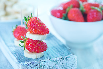 Image showing strawberry with banana