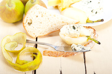 Image showing cheese and pears