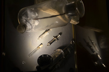 Image showing Rudimentary syringe