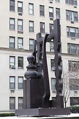Image showing Statue in in Park av