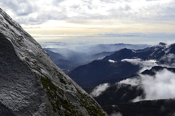 Image showing Waiting for the sun