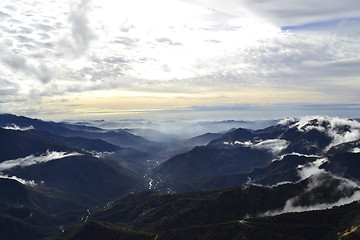 Image showing On top of the Moro Rock