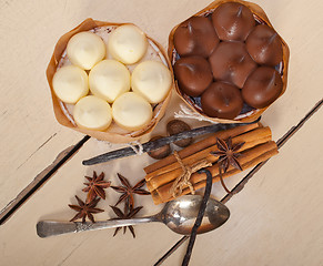 Image showing chocolate vanilla and spices cream cake dessert 