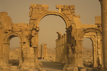 Image showing SYRIA PALMYRA ROMAN RUINS