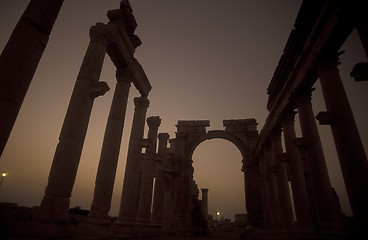 Image showing SYRIA PALMYRA ROMAN RUINS