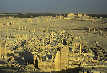 Image showing SYRIA PALMYRA ROMAN RUINS