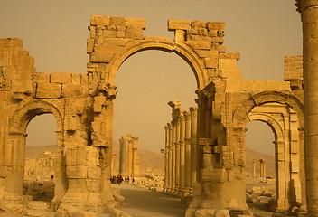 Image showing SYRIA PALMYRA ROMAN RUINS