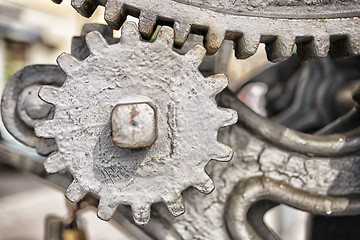 Image showing closeup metal gears