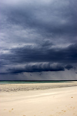 Image showing clouds in nosy iranja