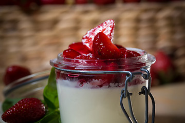 Image showing Strawberry tiramisu with mascarpone.