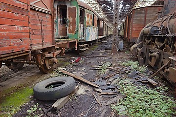 Image showing Abandoned Carriage