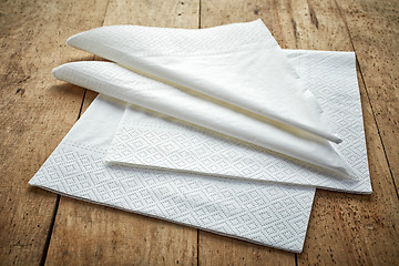 Image showing white paper napkins 