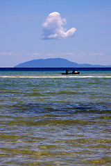 Image showing boat in ocean near nosy mamoko