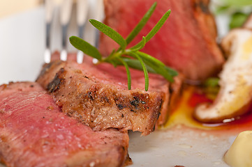 Image showing beef filet mignon grilled with vegetables