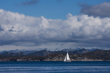 Image showing Sail away