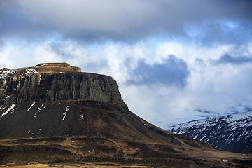 Image showing Impressiv volcanic mountain in Iceland