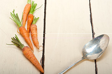 Image showing baby carrots 