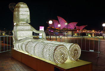 Image showing Dolly and the Opera House  Vivid Sydney 2015