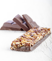 Image showing cereal bar with chocolate 